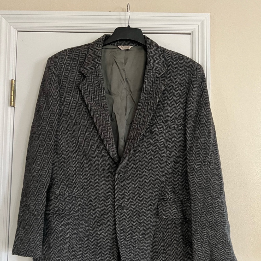 Classic Gray Men's Wool Blazer